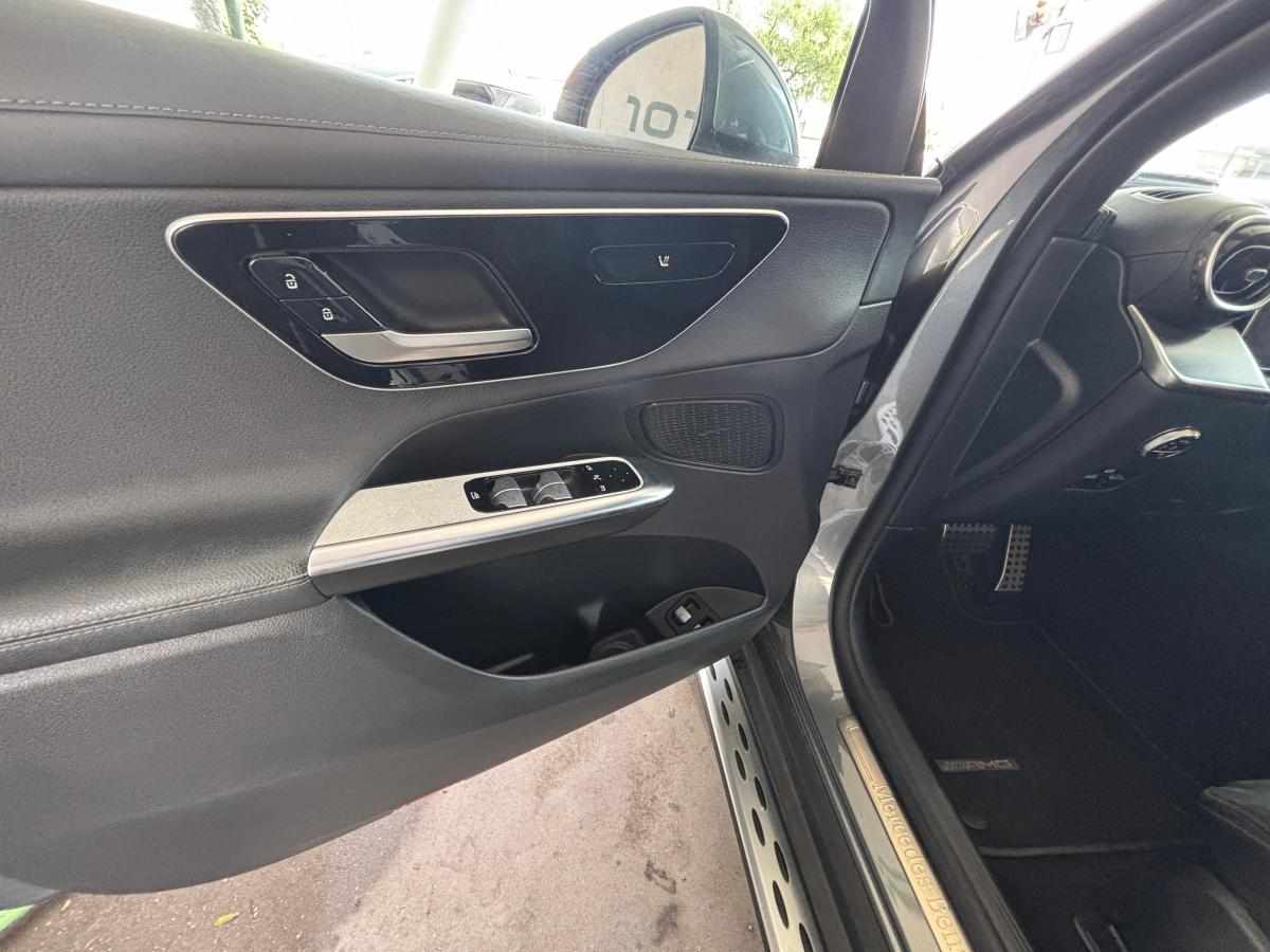 mercedes-benz-glc-300-e-4matic-2023-gasolina-1999cc