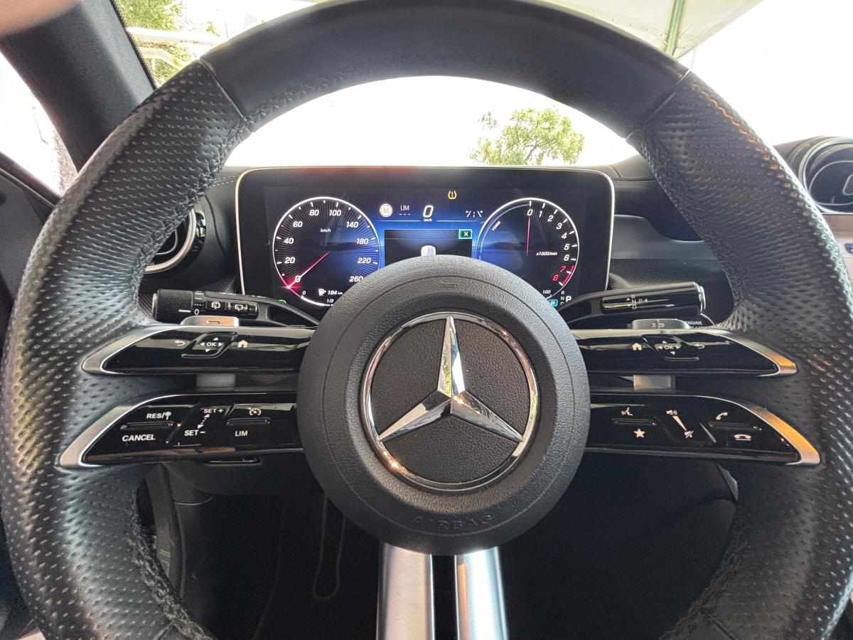 mercedes-benz-glc-300-e-4matic-2023-gasolina-1999cc