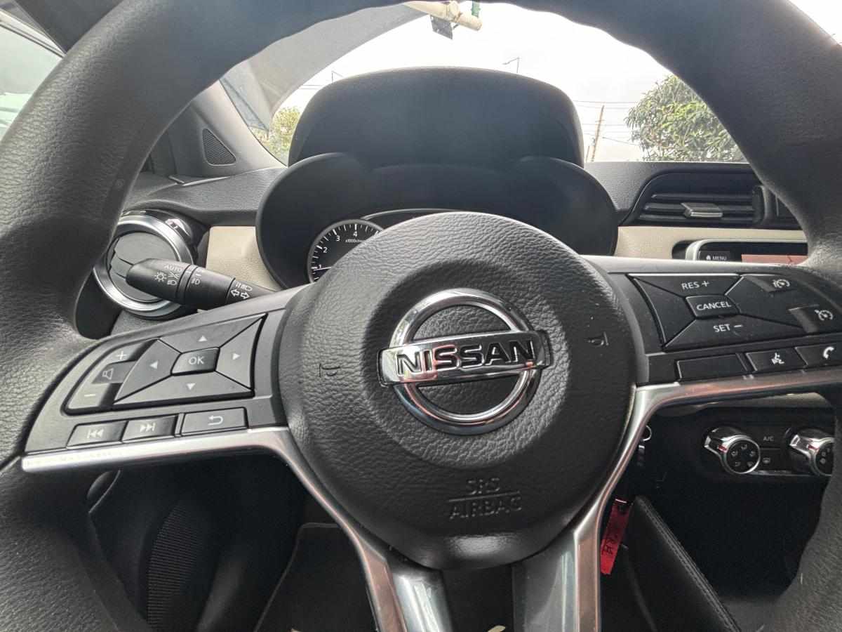 nissan-micra-1-0-acenta-2022-gasolina-1000cc