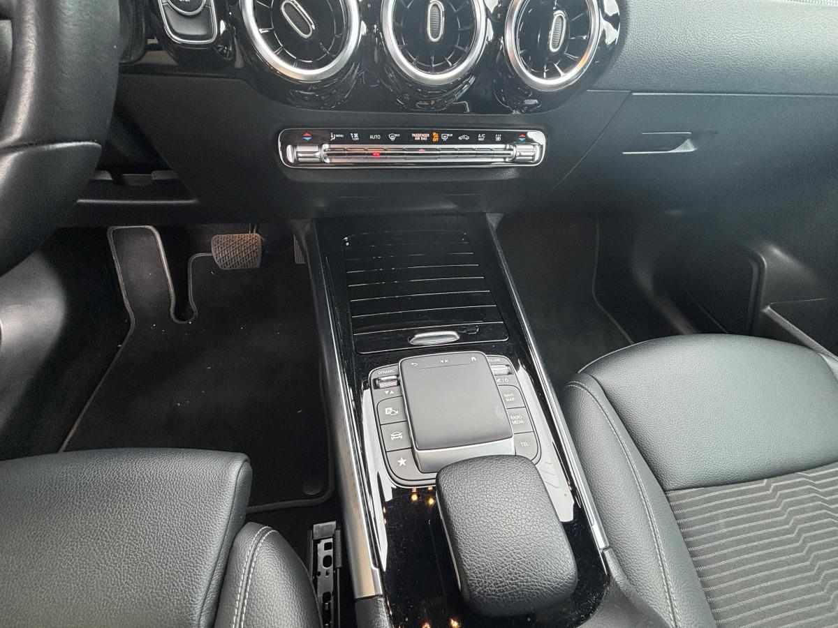 mercedes-benz-gla-250-e-2022-gasolina-1332cc