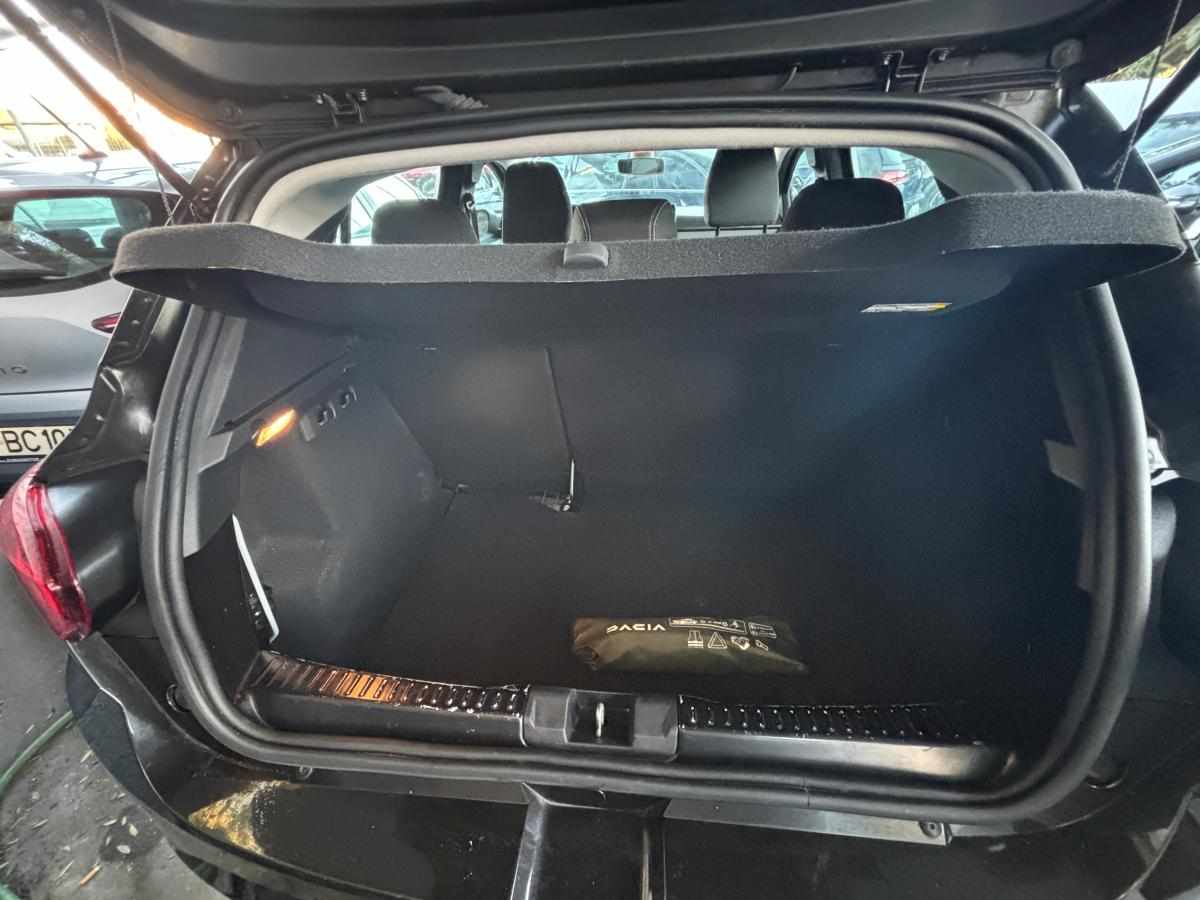 dacia-sandero-1-0-tce-2023-gasolina-999cc