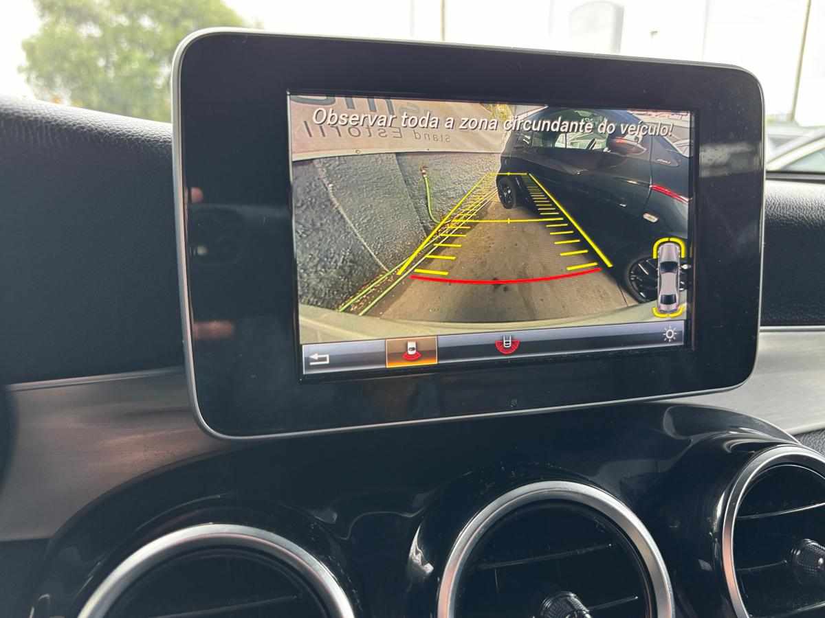 mercedes-benz-glc-250-d-4matic-2018-diesel-2143cc