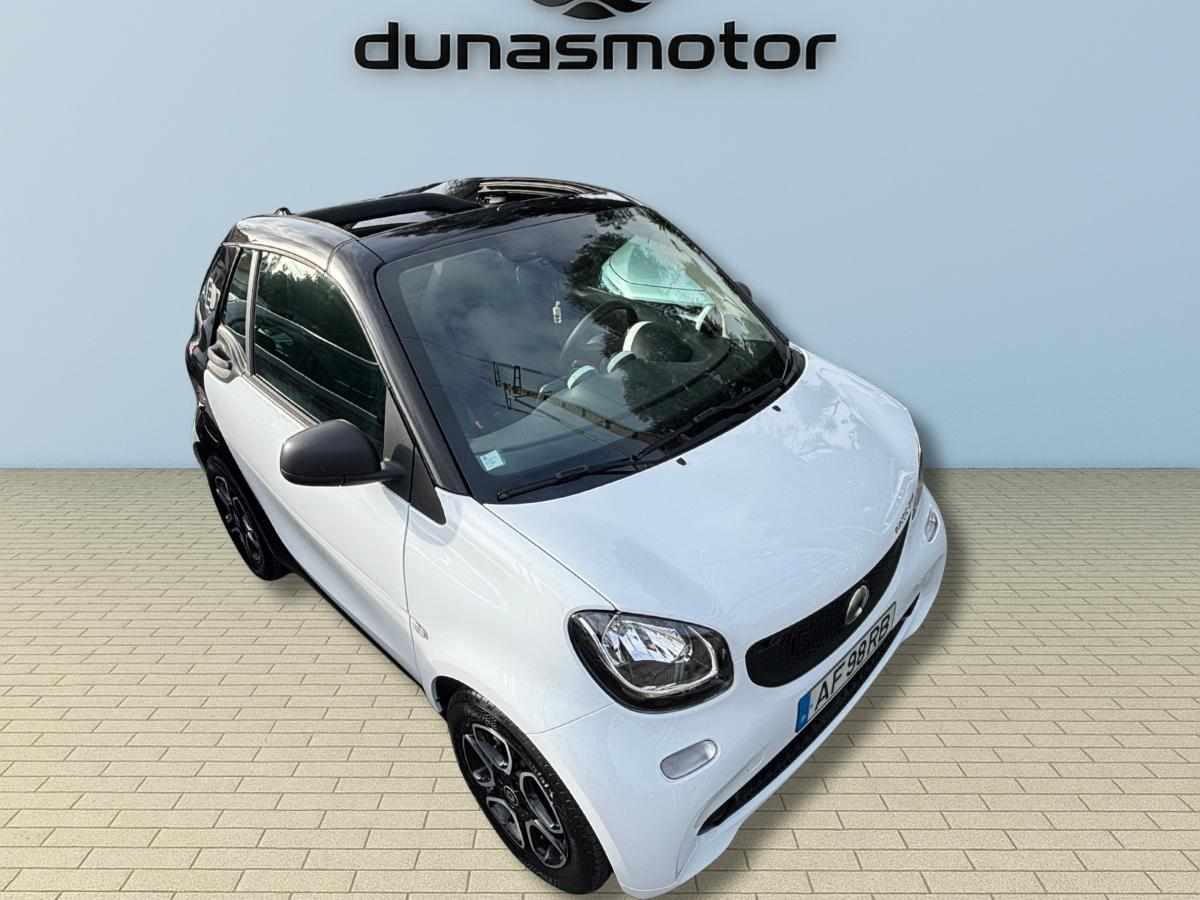 smart-fortwo-17-6-kwh-2017-eletrico
