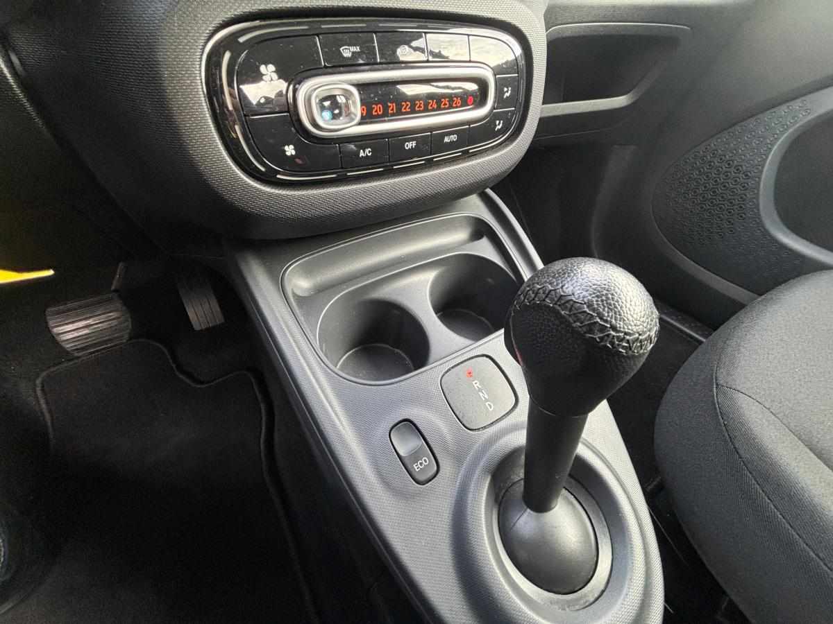 smart-fortwo-17-6-kwh-2017-eletrico