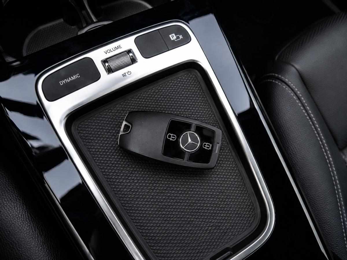 mercedes-benz-classe-a-a-200-2024-gasolina-1332cc