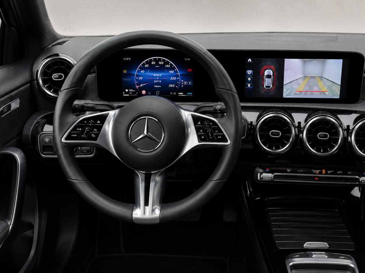 mercedes-benz-classe-a-a-200-2024-gasolina-1332cc