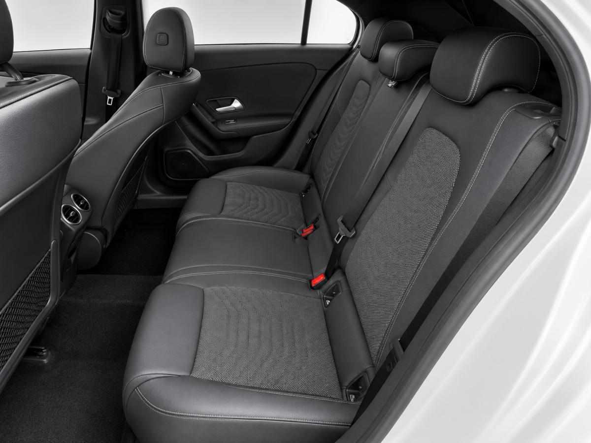 mercedes-benz-classe-a-a-200-2024-gasolina-1332cc