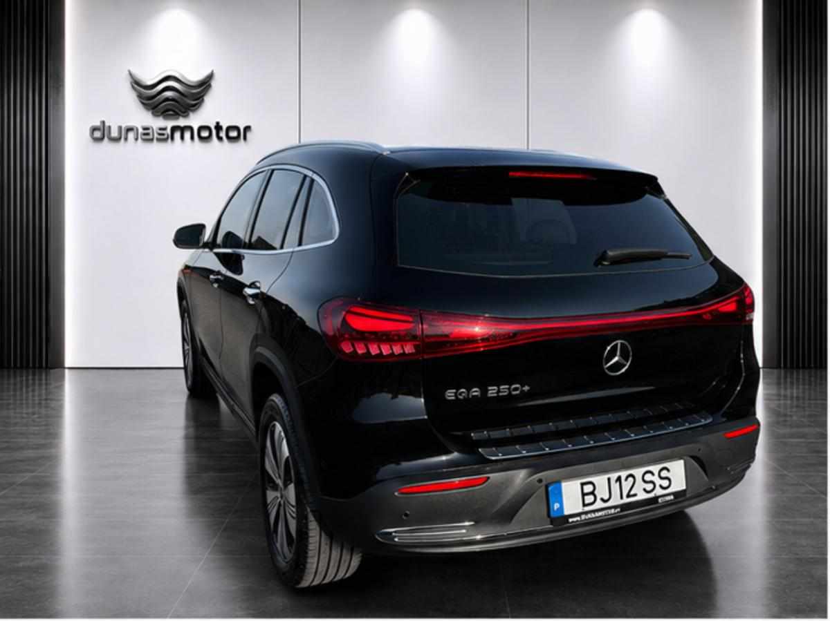 mercedes-benz-eqa-250-2024-eletrico
