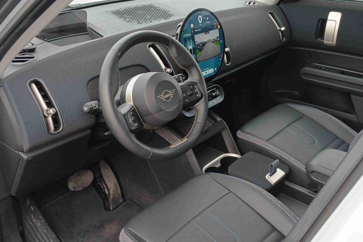 mini-countryman-2025-diesel-1995cc