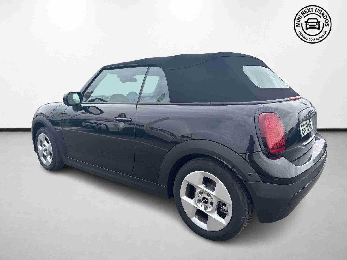 mini-cabrio-2025-gasolina-1998cc