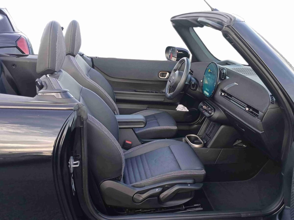 mini-cabrio-2025-gasolina-1998cc