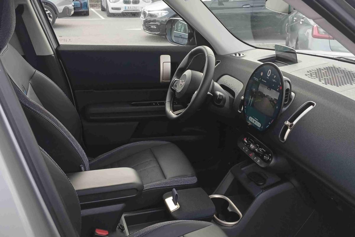 mini-countryman-2024-diesel-1995cc