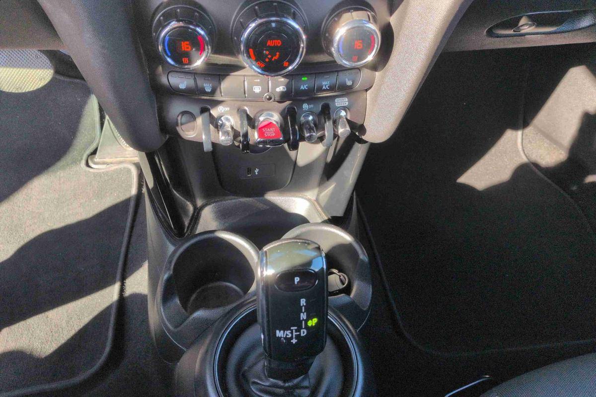 mini-cabrio-2023-gasolina-1499cc