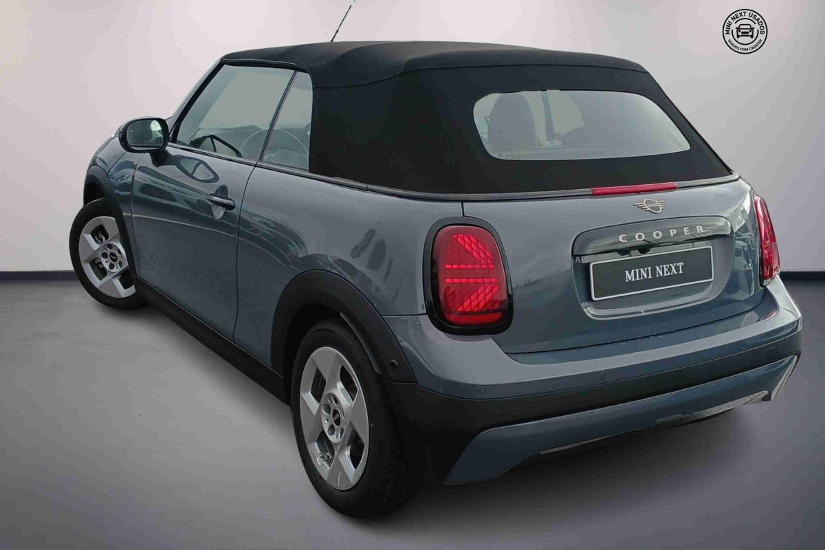 mini-cabrio-2025-gasolina-1998cc
