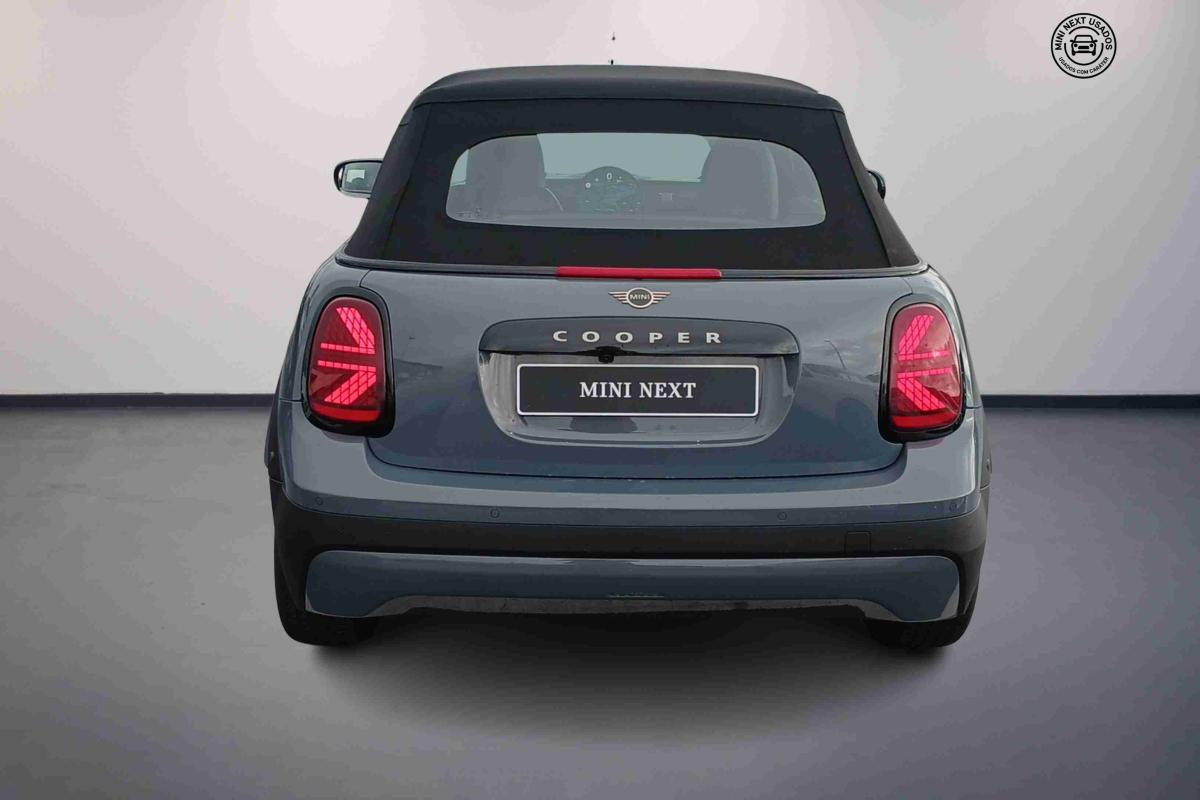 mini-cabrio-2025-gasolina-1998cc