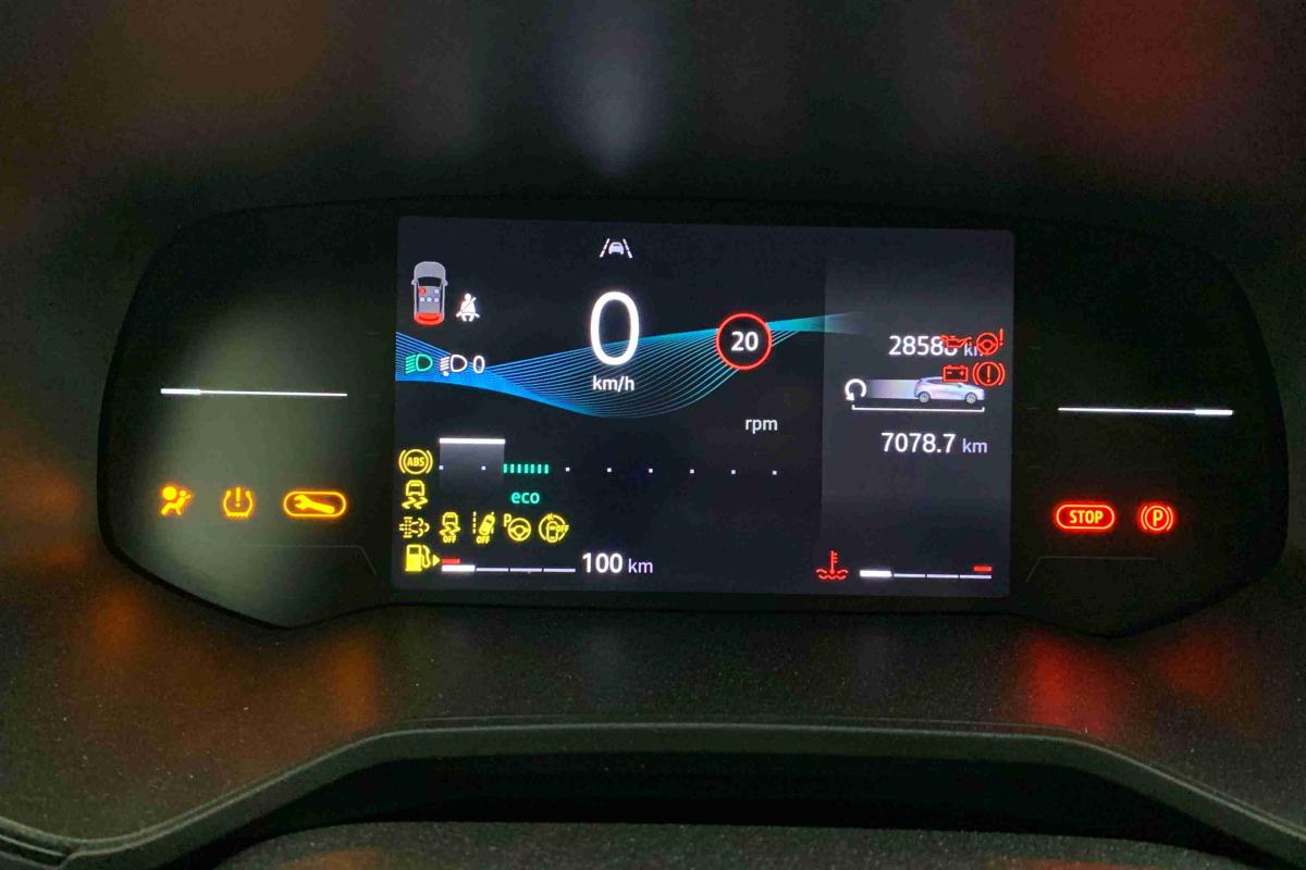 mitsubishi-colt-2025-gasolina-999cc