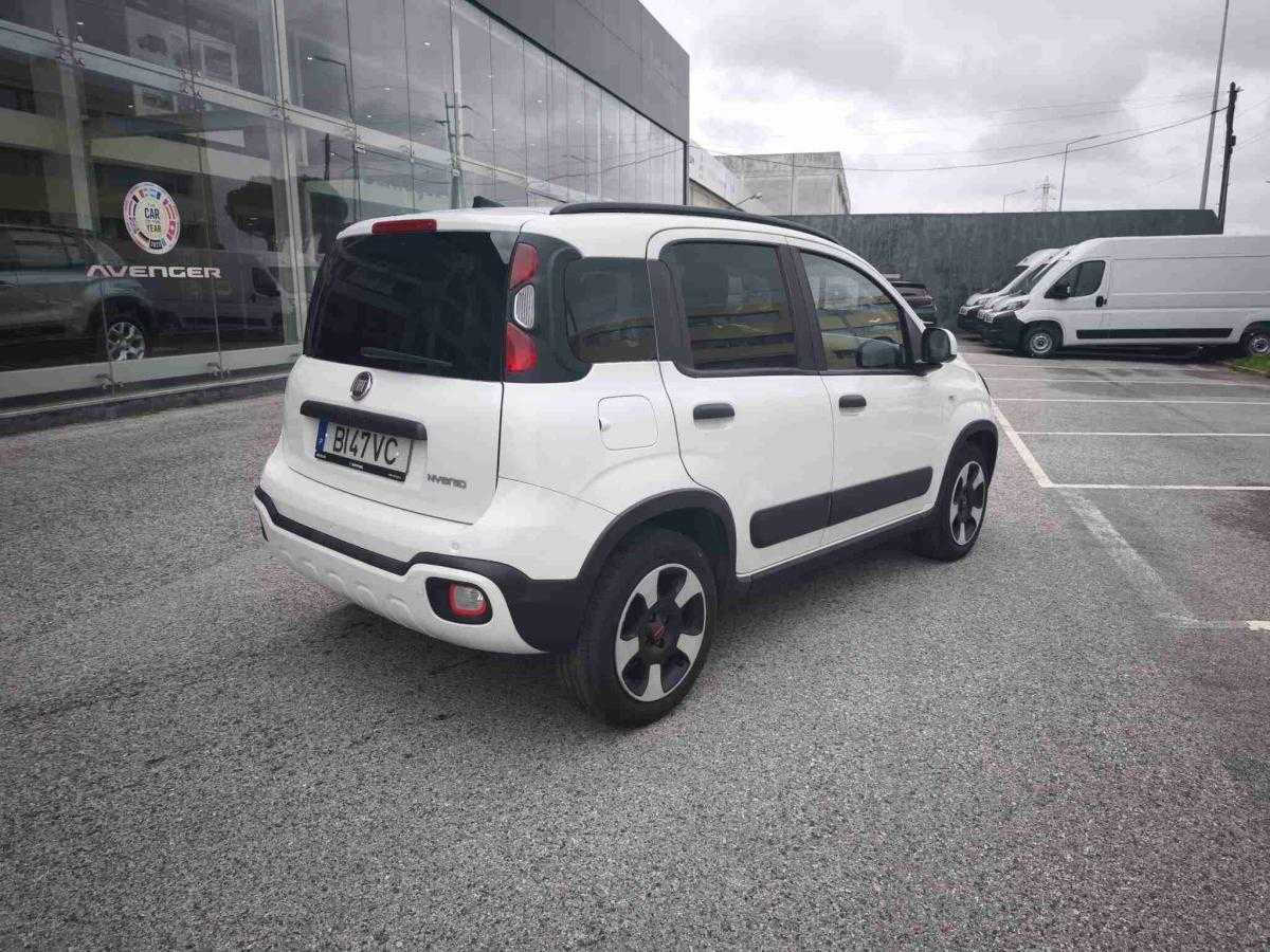 fiat-panda-2024-gasolina-999cc