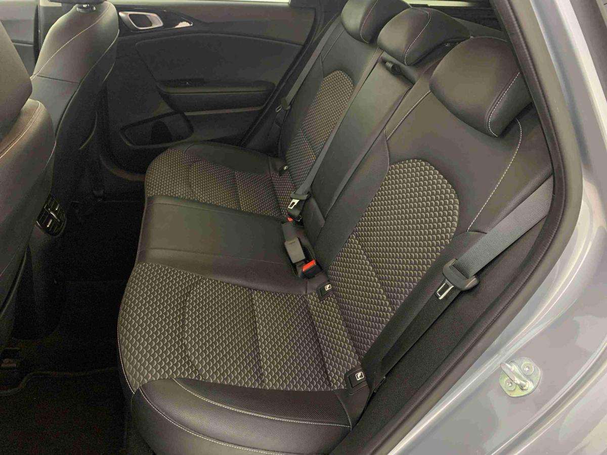 kia-ceed-sw-2025-gasolina-998cc