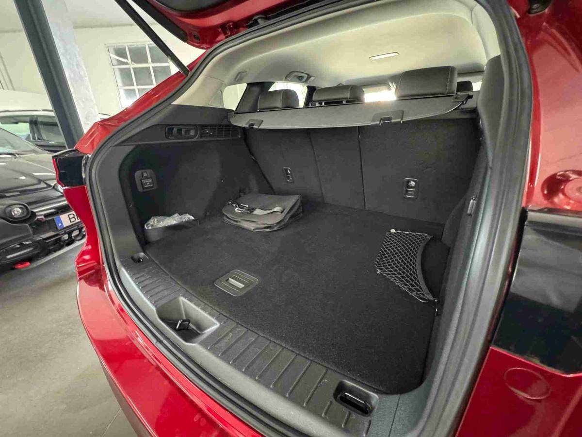mazda-cx-60-2023-hibrido-2488cc