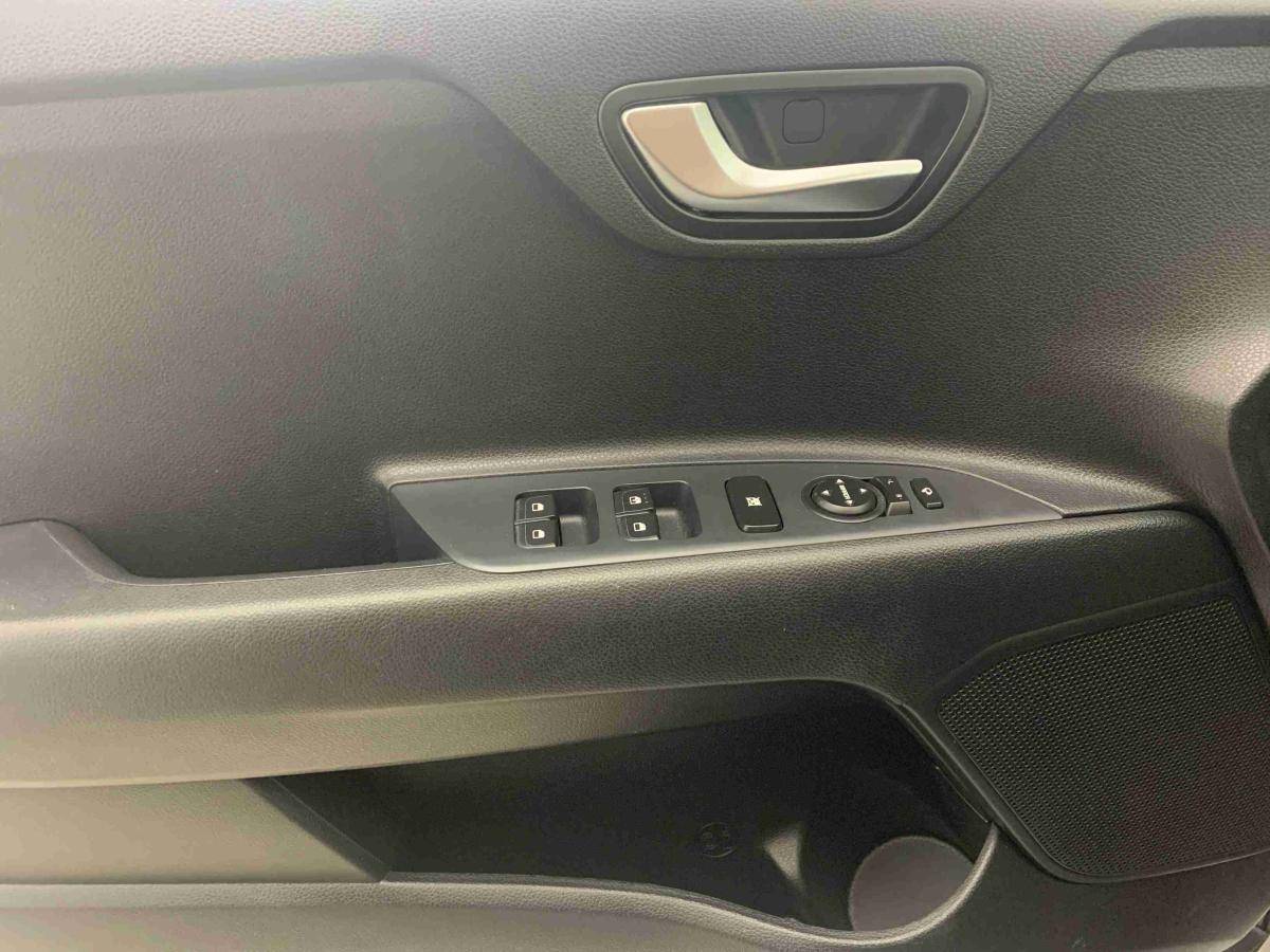 kia-stonic-2025-gasolina-998cc