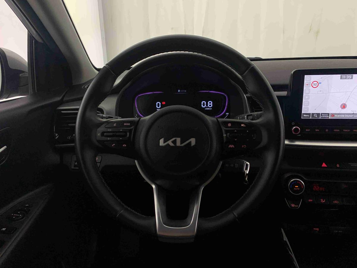 kia-stonic-2025-gasolina-998cc