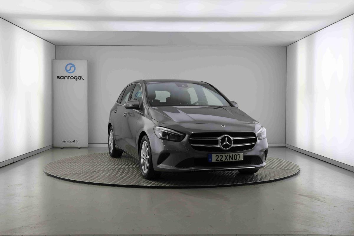mercedes-benz-180-2019-diesel-1950cc