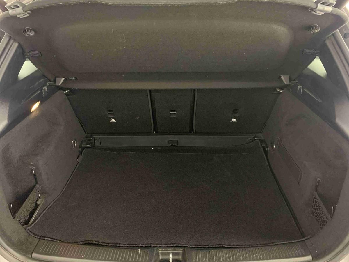 mercedes-benz-180-2019-diesel-1950cc