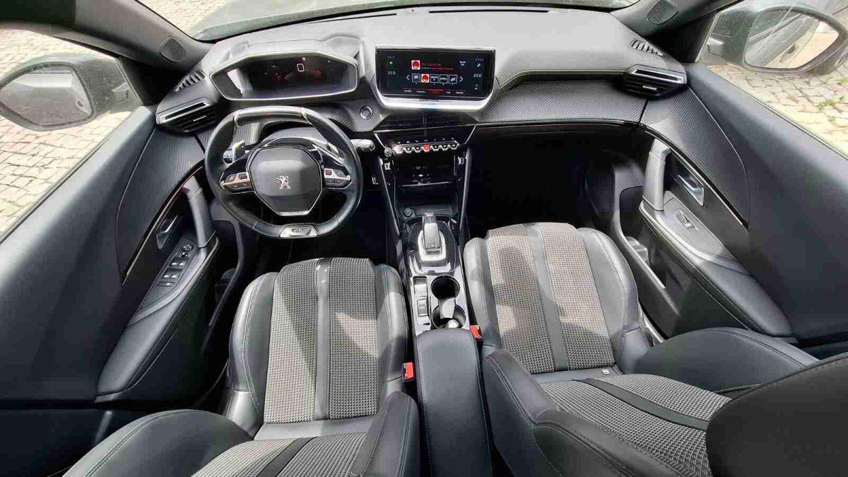 peugeot-2008-2021-gasolina-1199cc