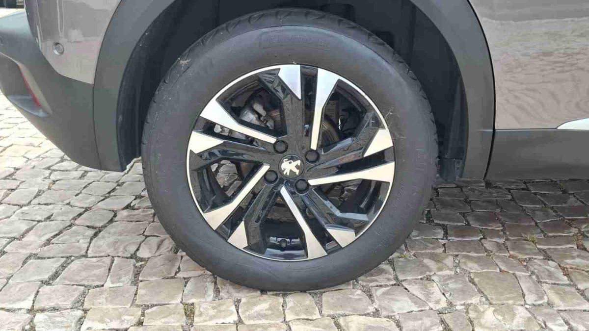 peugeot-2008-2021-gasolina-1199cc