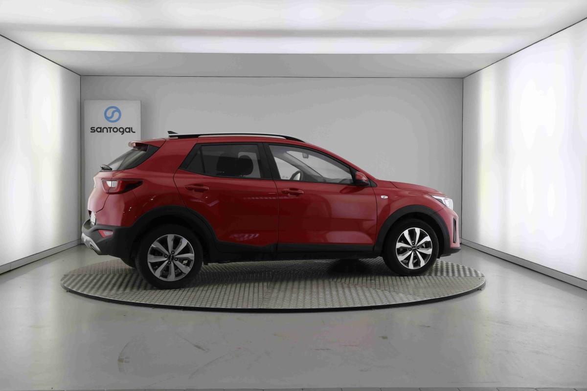 kia-stonic-2025-gasolina-1197cc