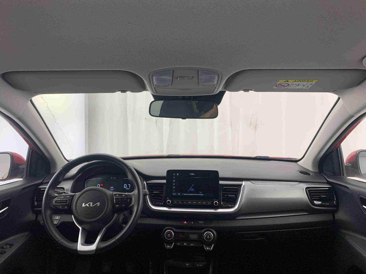 kia-stonic-2025-gasolina-1197cc