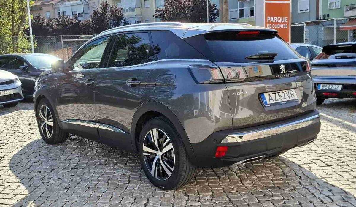 peugeot-3008-2023-hibrido-1598cc