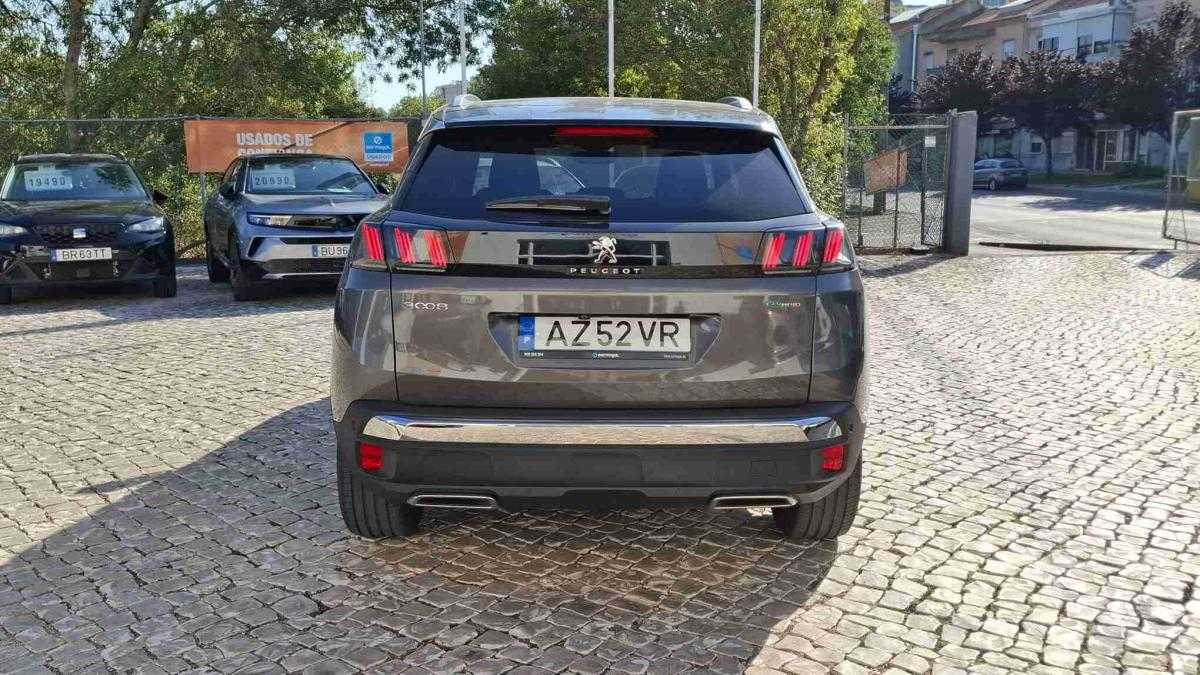 peugeot-3008-2023-hibrido-1598cc