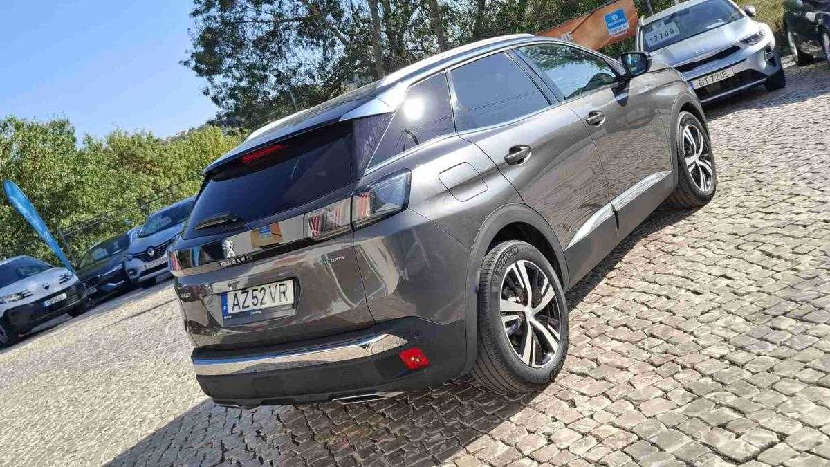 peugeot-3008-2023-hibrido-1598cc
