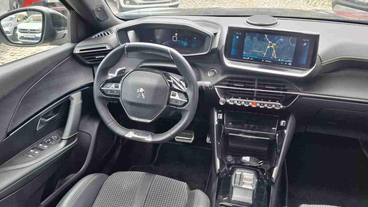 peugeot-2008-2022-gasolina-1199cc