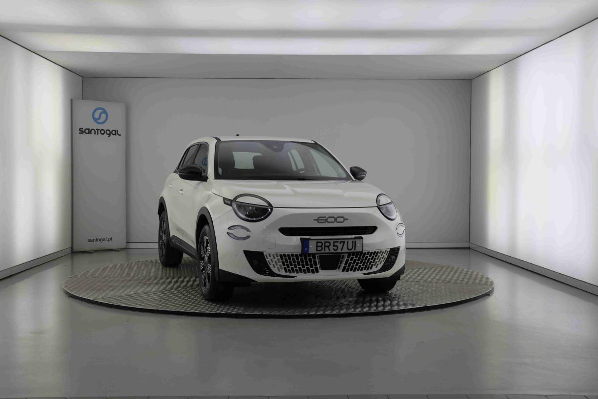 fiat-600-2025-gasolina-1199cc