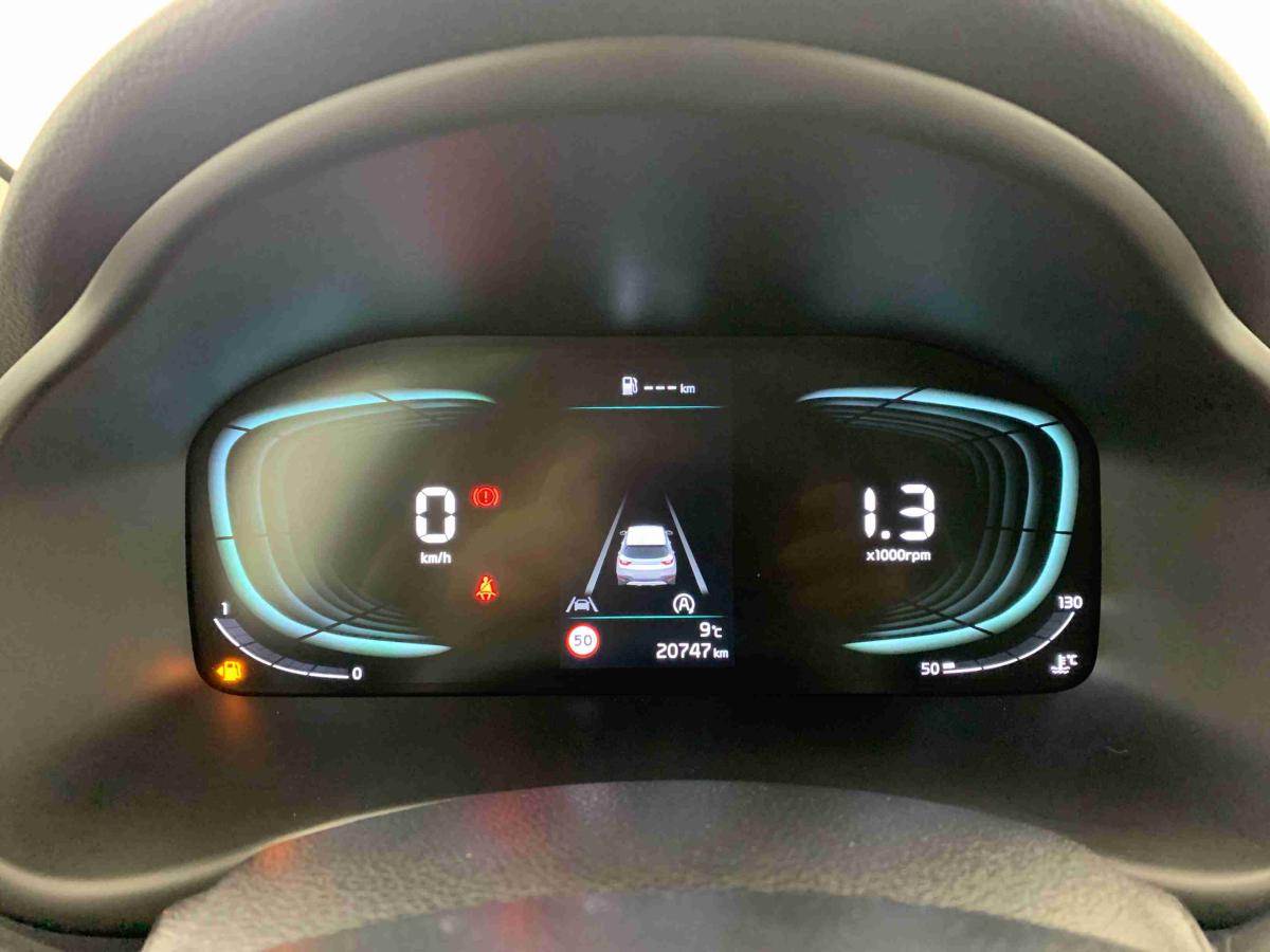 kia-stonic-2025-gasolina-998cc