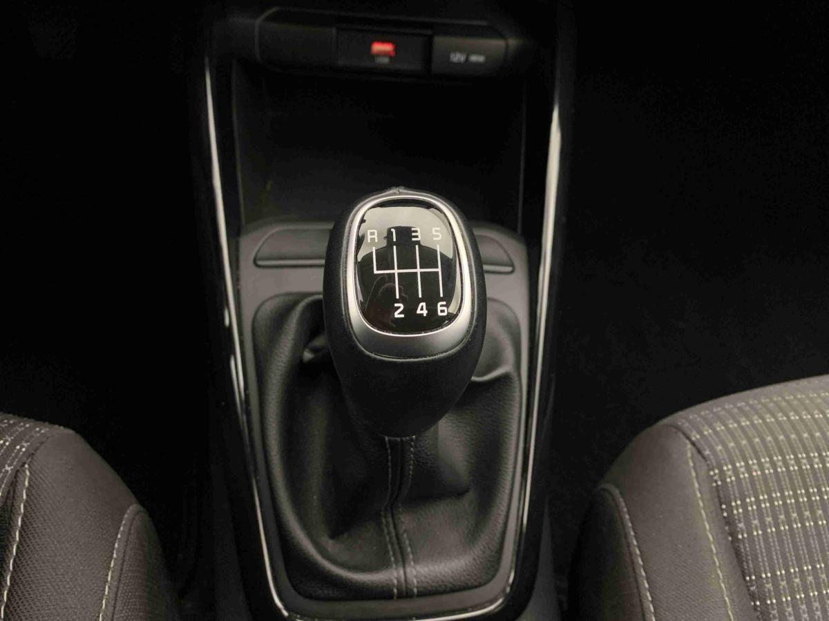 kia-stonic-2025-gasolina-998cc