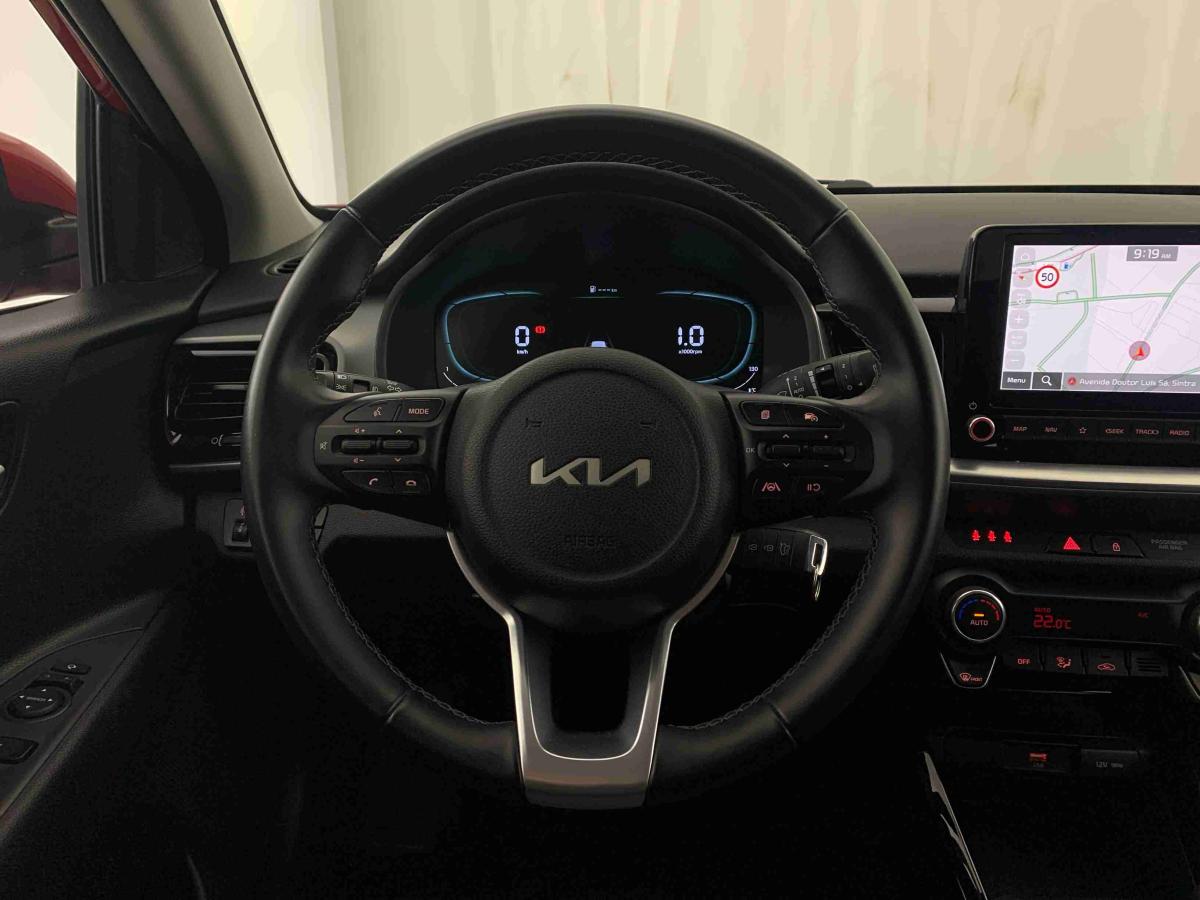 kia-stonic-2025-gasolina-998cc