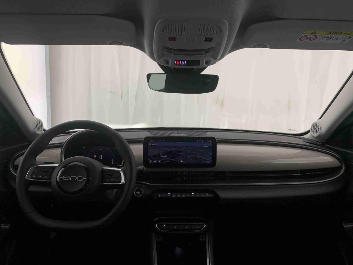 fiat-600-2025-gasolina-1199cc