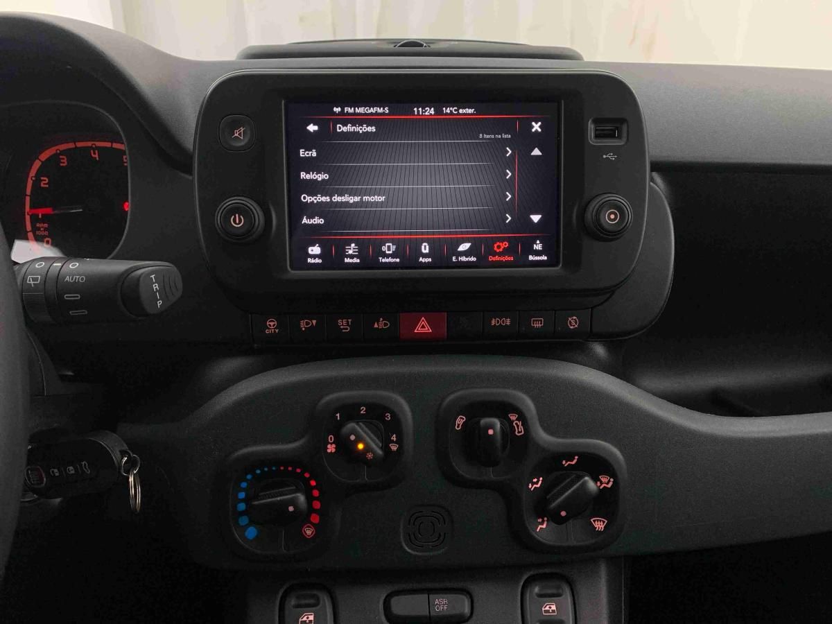 fiat-panda-2024-gasolina-999cc