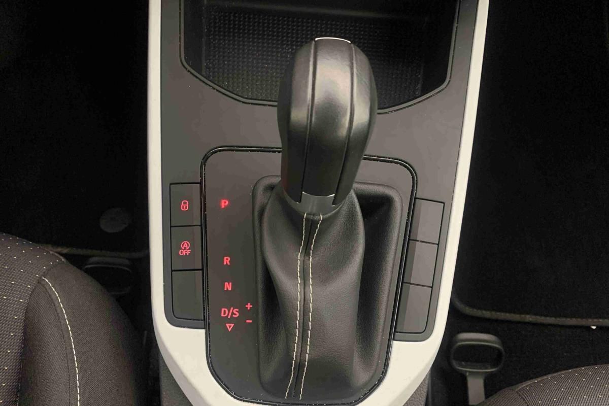 seat-arona-2025-gasolina-999cc