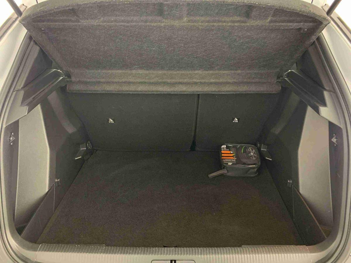 peugeot-2008-2024-gasolina-1199cc