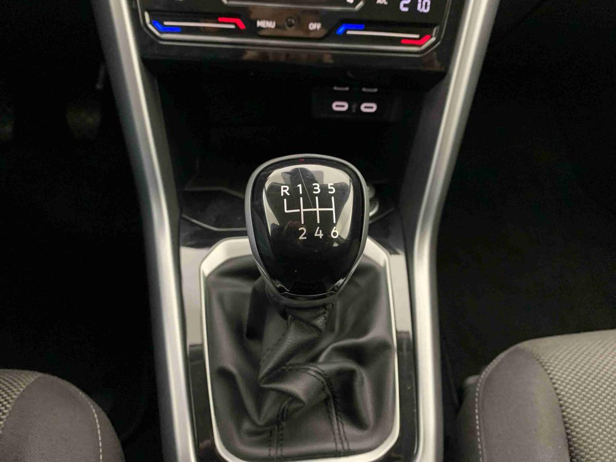 volkswagen-t-roc-2024-gasolina-999cc