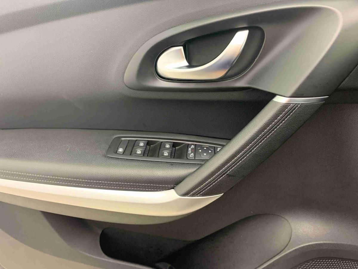 renault-kadjar-2021-gasolina-1332cc
