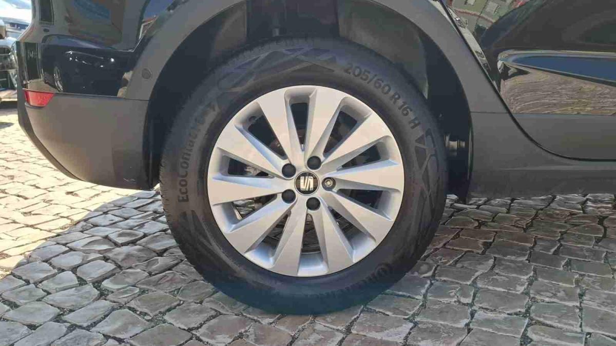 seat-arona-2020-gasolina-999cc