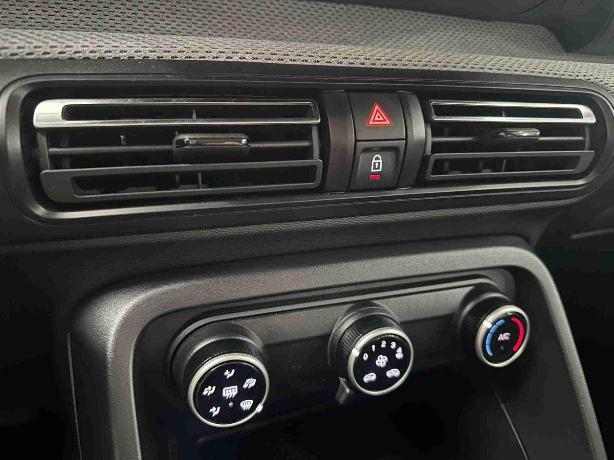citroen-c3-2025-gasolina-1199cc