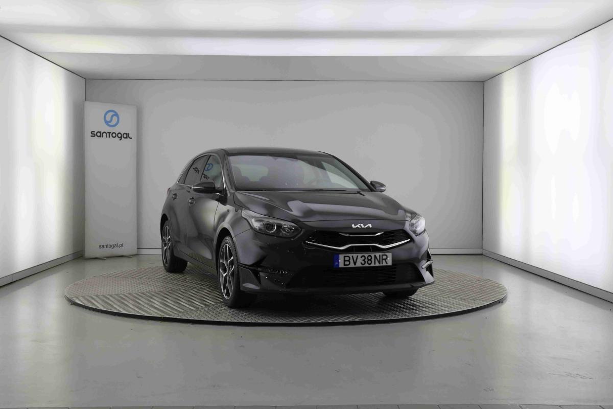 kia-ceed-2025-gasolina-998cc