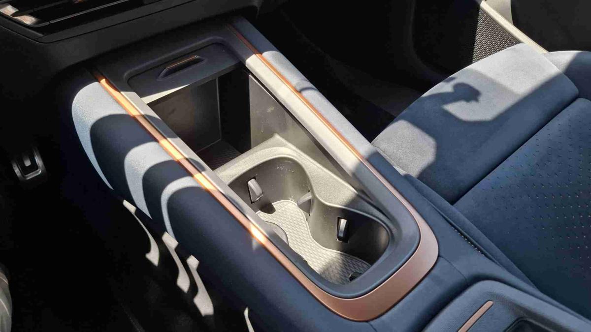 cupra-born-2024-eletrico-0cc