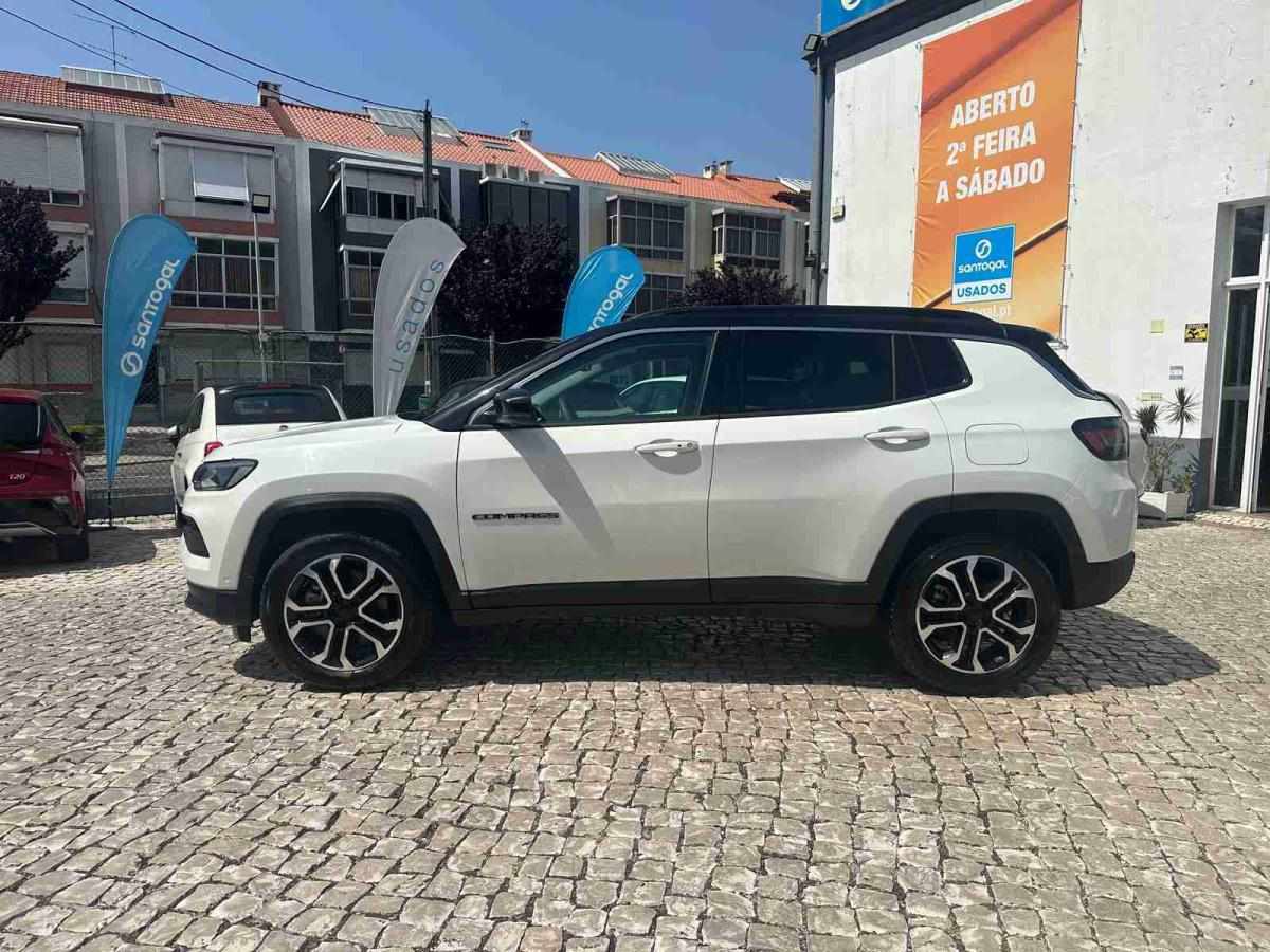 jeep-compass-2024-hibrido-1332cc